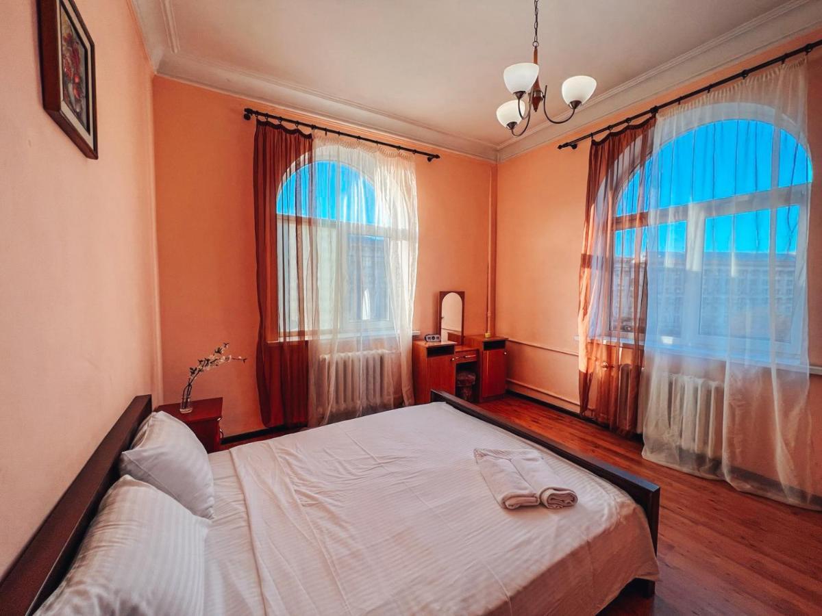 Apartments On Kreshchatik 17 Κίεβο Εξωτερικό φωτογραφία