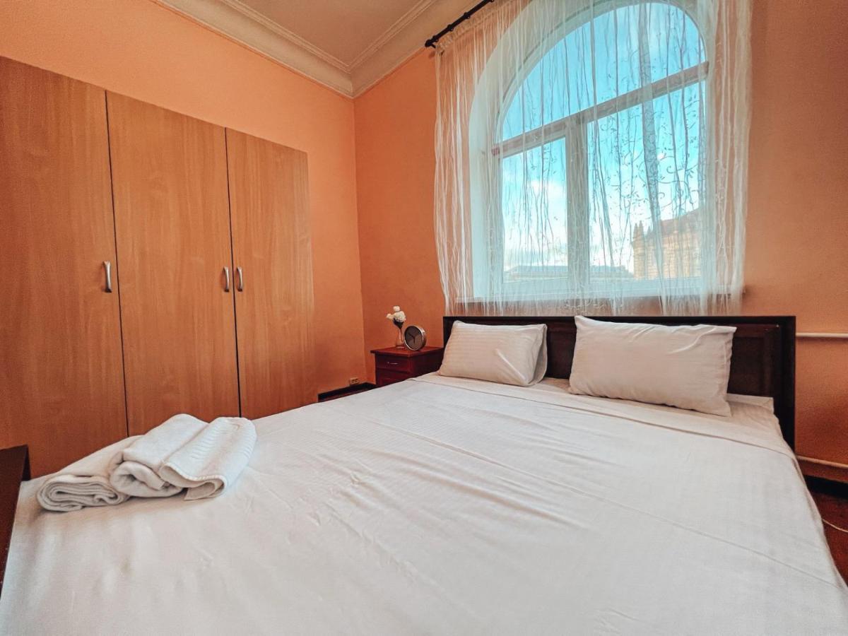 Apartments On Kreshchatik 17 Κίεβο Εξωτερικό φωτογραφία